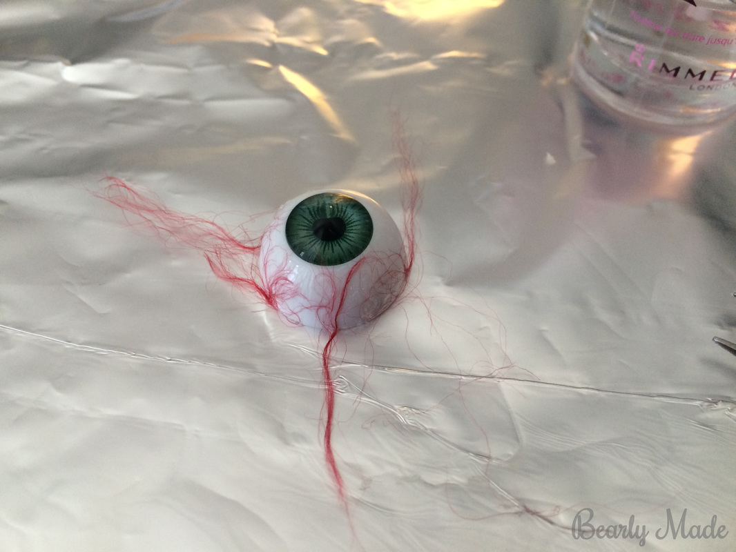 Eye bouquet #eye #eyes #eyeball #bouquet #flowers #Halloween #crafts #DIY